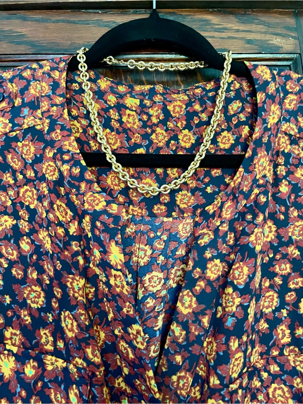 Vintage Gold Rolo Link Necklace - Picture 3 of 13